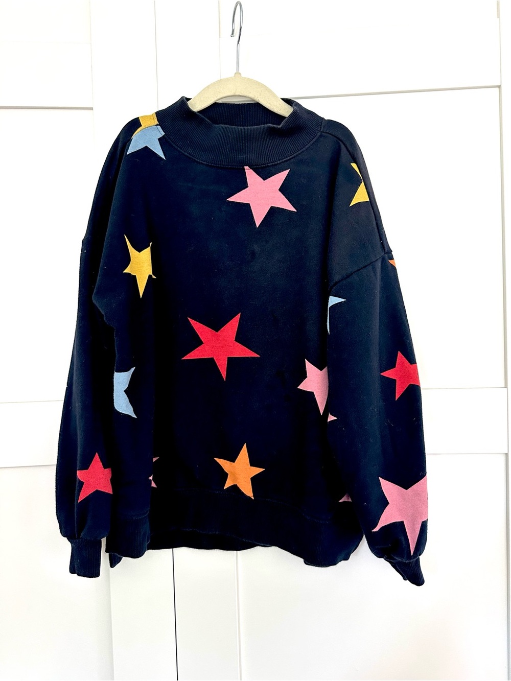 Old Navy Navy Crewneck Sweater with Multicolor Stars